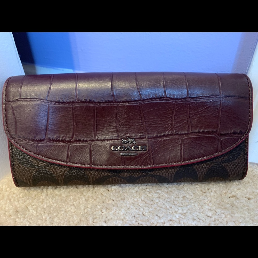 Coach Signature Large Envelope Leather Wallet